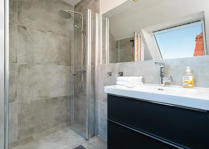 Wind In Den Bäumen * Greetsiel