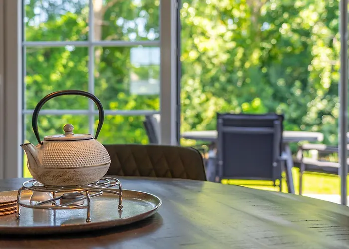 Wind In Den Bäumen Greetsiel